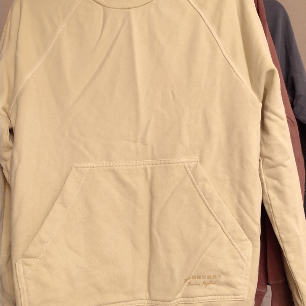 100% authentic Burberry pullover